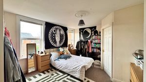 Photo 7- click for photo gallery